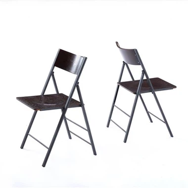 Kursi Lipat Kayu Klasik